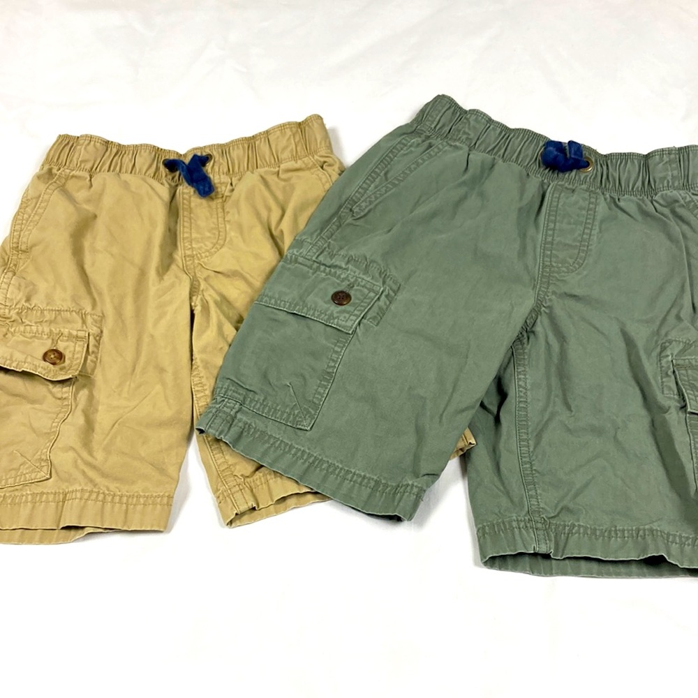 Two pairs of Lands’ End boys cargo shorts, size small (8)